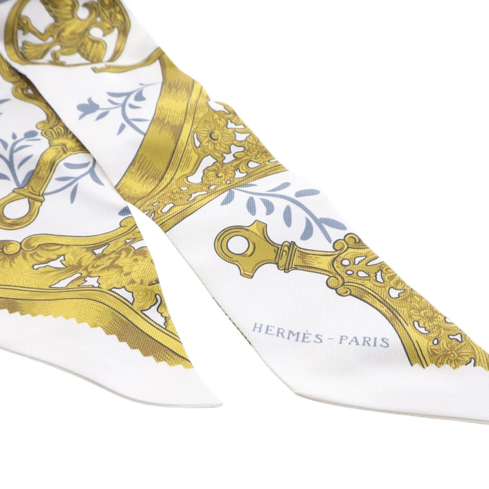 Pre-Loved Hermes Etriers Remix Silk Twilly Scarf - Picture 2 of 5